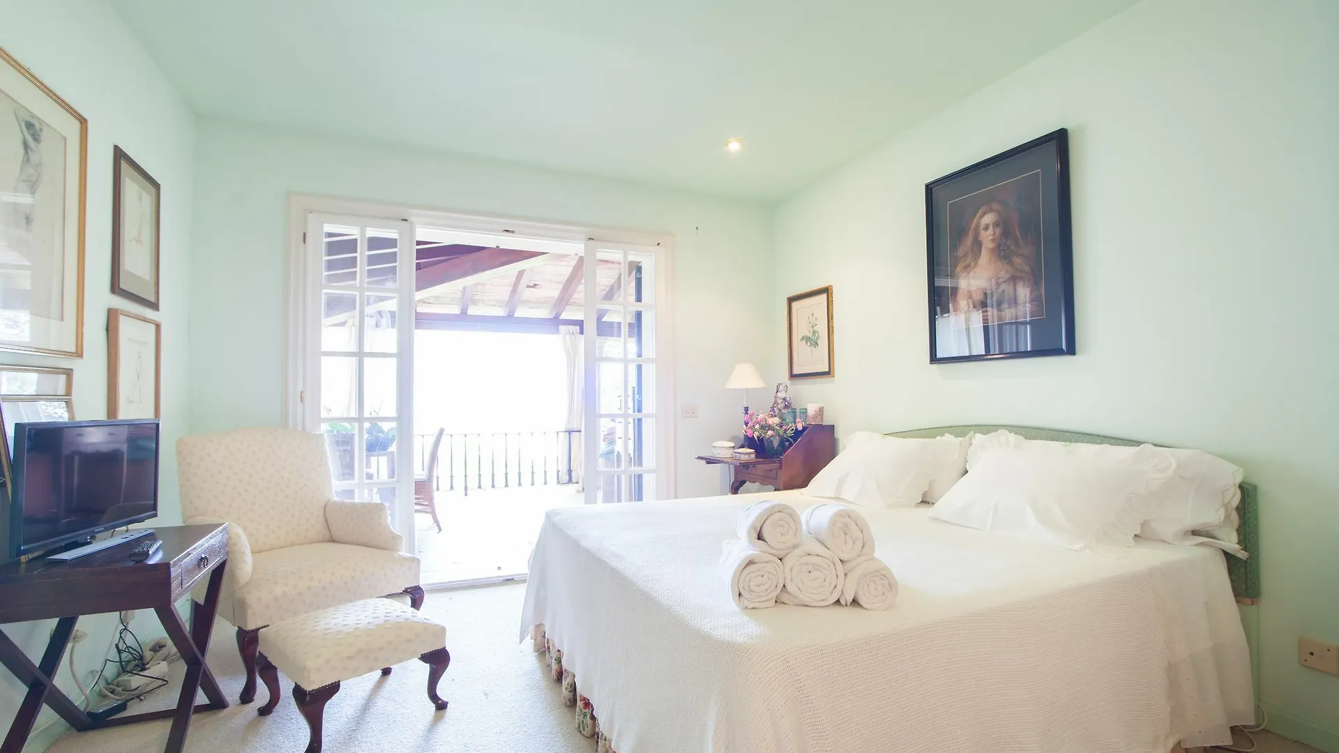 Villa Parisien Lloseta Spain