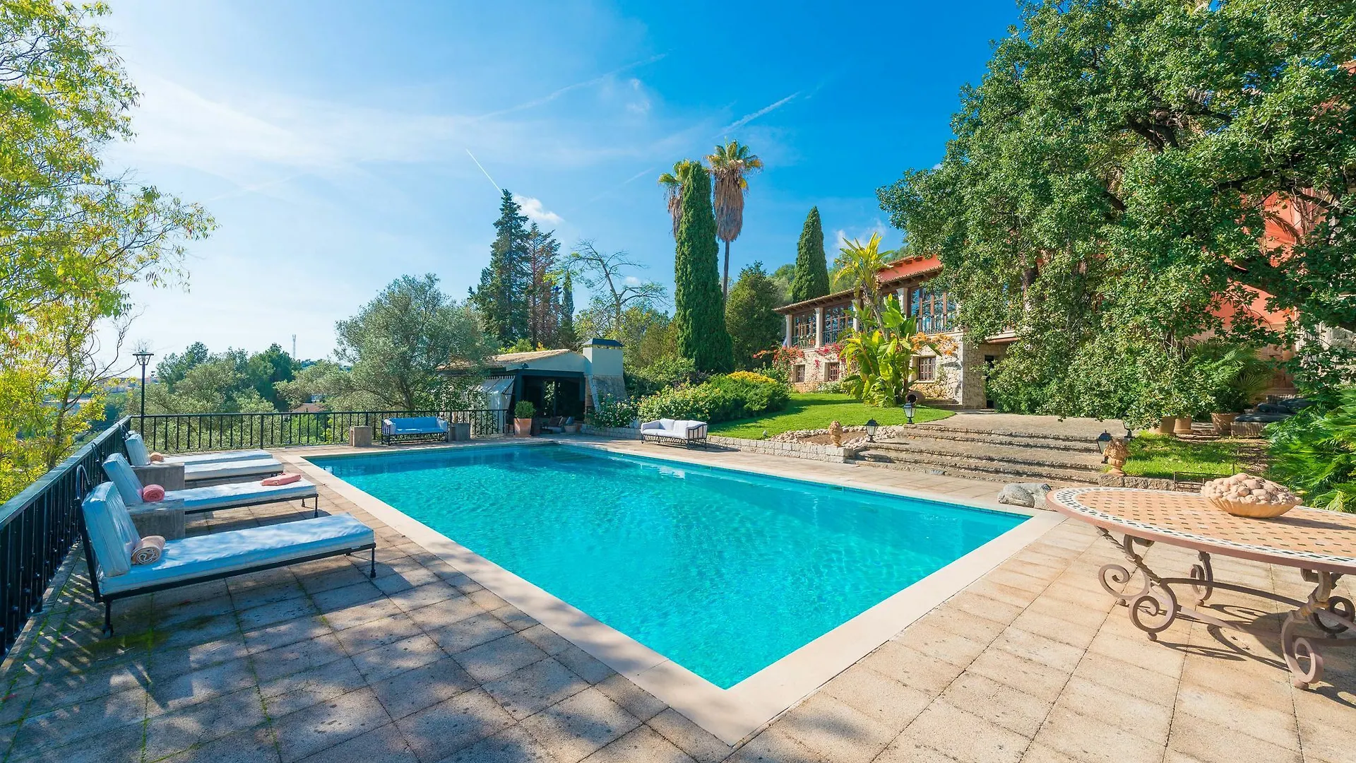 Villa Parisien Lloseta 0*,  Spain